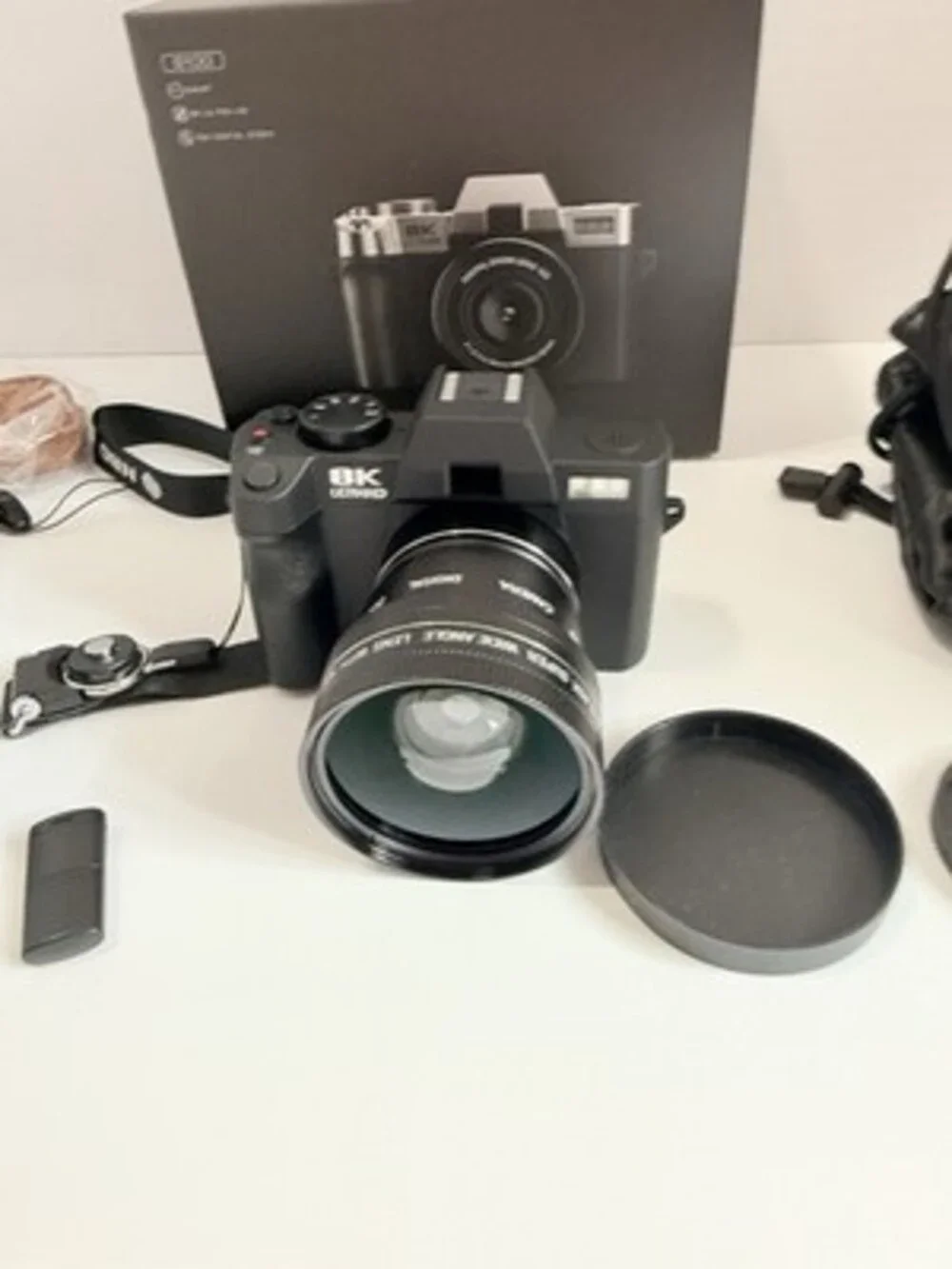 New in Box 8K&64MP Digital Cameras,16X Zoom, WiFi, 180° Flip Screen, Autofocus